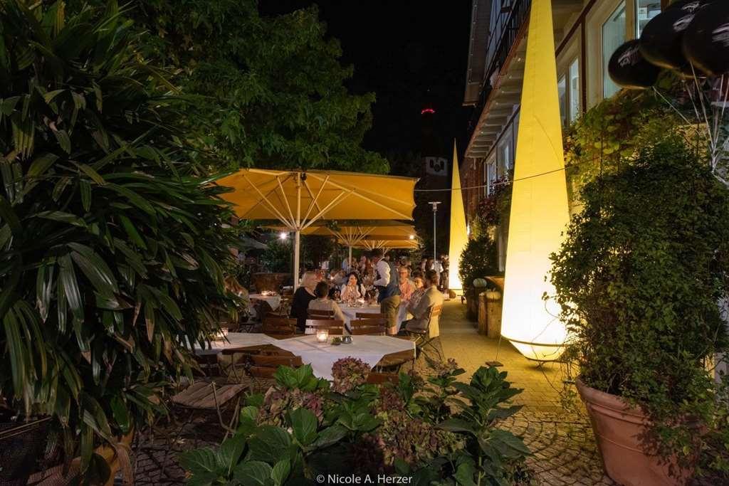 Hotel Schwanen Stuttgart Airport/Messe Filderstadt Restaurant photo